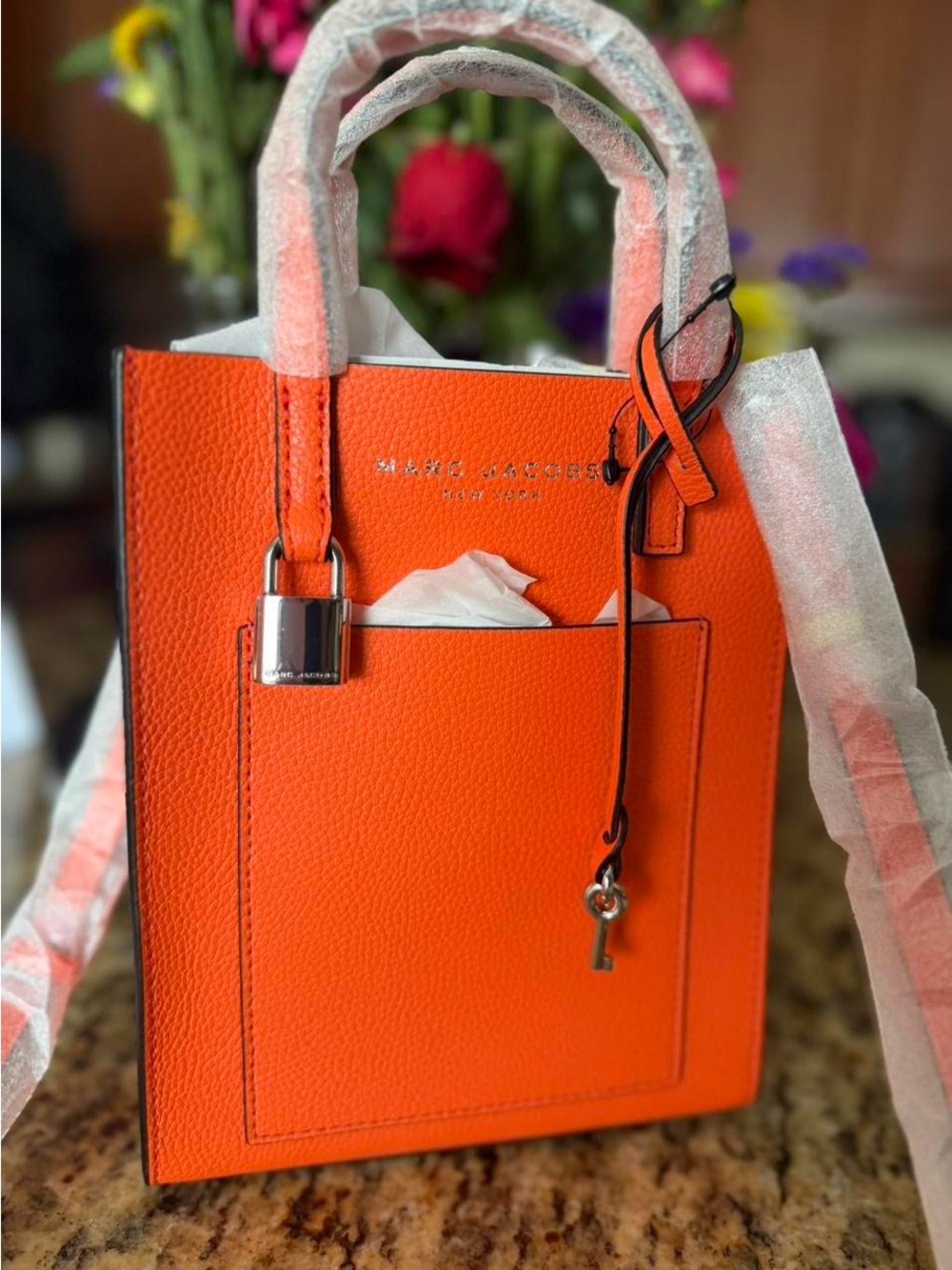 🧡 MARC JACOBS The Grind Mini Tote Bag Dragon Fire Orange NWT Crossbody - Picture 14 of 16